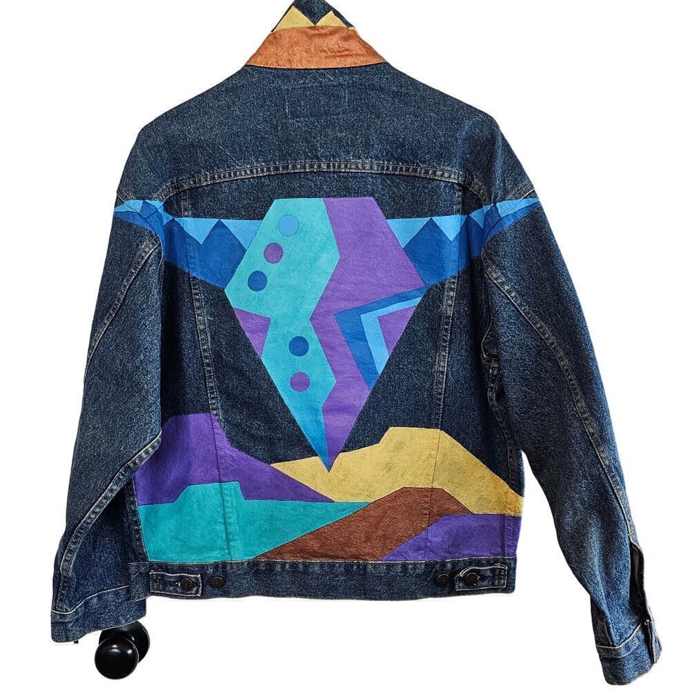 Vintage Levi's Denim Jacket Womens Large 80s Trucker Hand Painted South Western - Picture 2 of 12